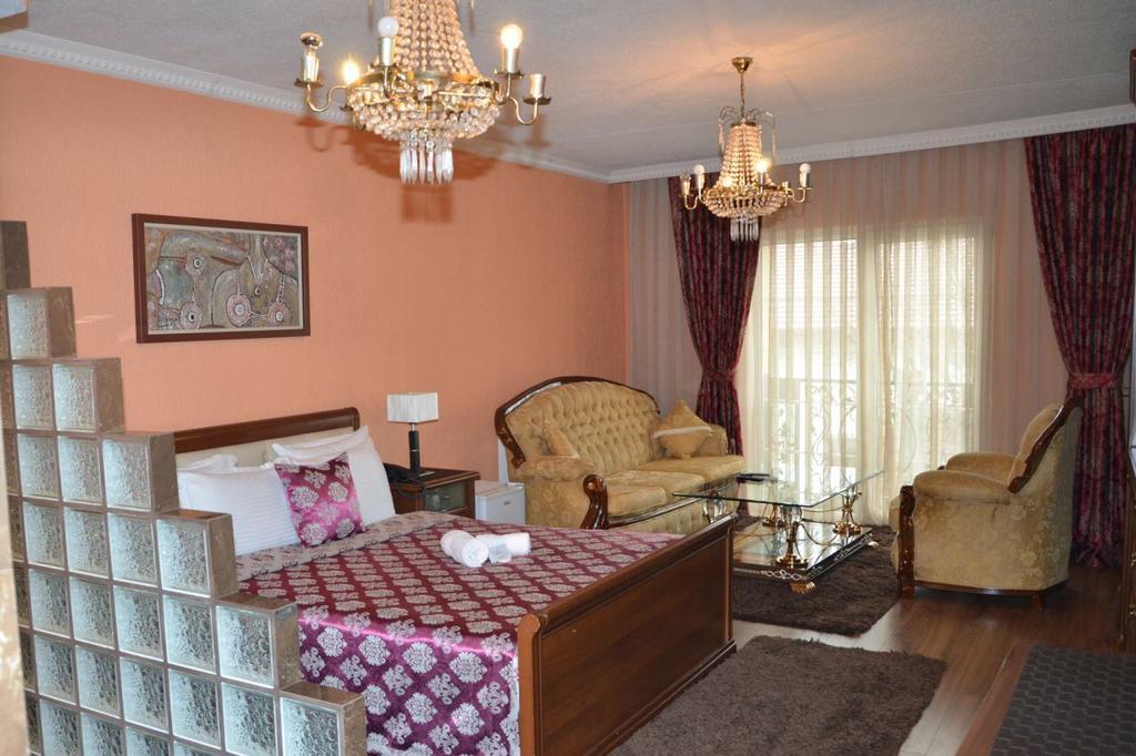Hotel Begolli Приштина Экстерьер фото