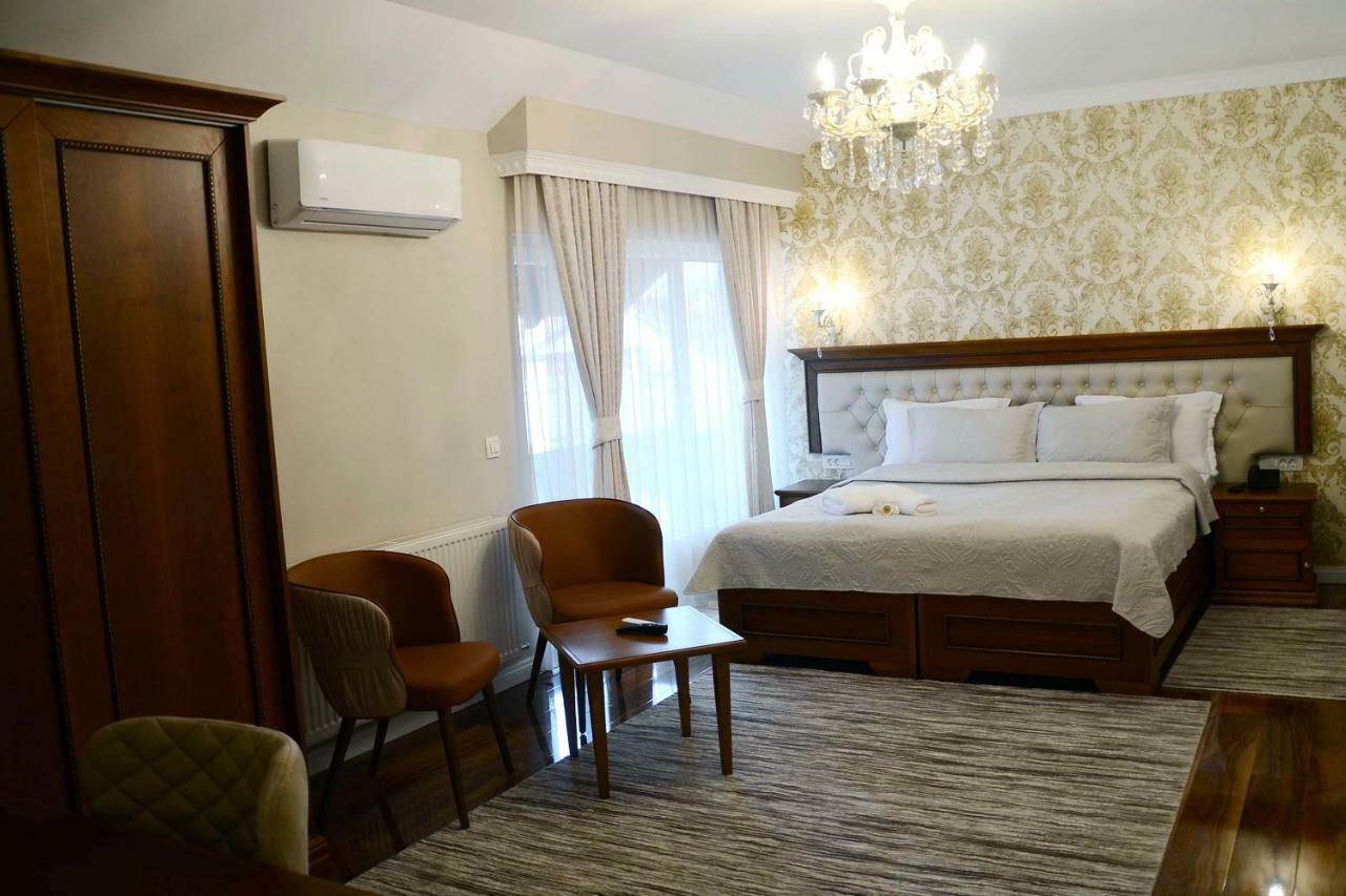 Hotel Begolli Приштина Экстерьер фото